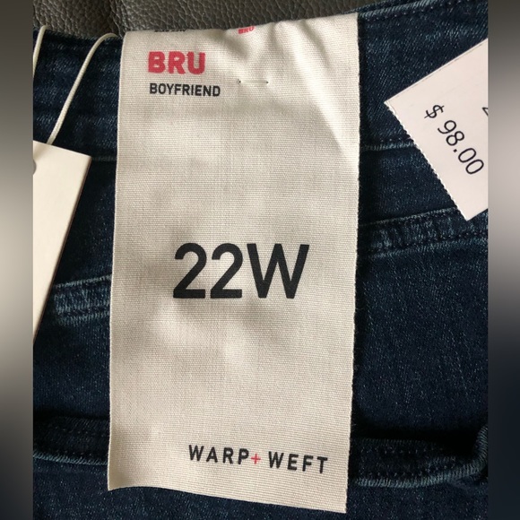NWT Warp + Weft BRU (Brussels) Cuffed Boyfriend Jeans Dark Blue Sz 22 W Plus - Picture 4 of 8